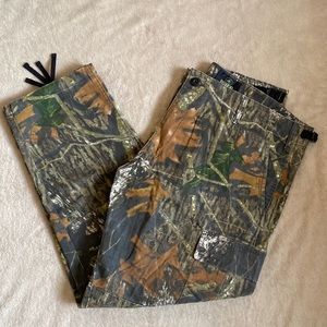Red Head Mossy Oak Cargo Camouflage long pants